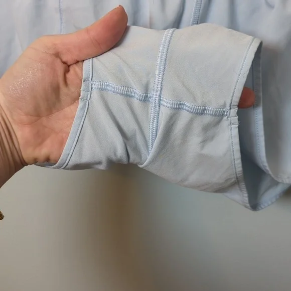 TOO LATE! CONSIGNED! Lululemon Hotty Hot Short II Blue Linen 2.5" - Picture 6 of 8